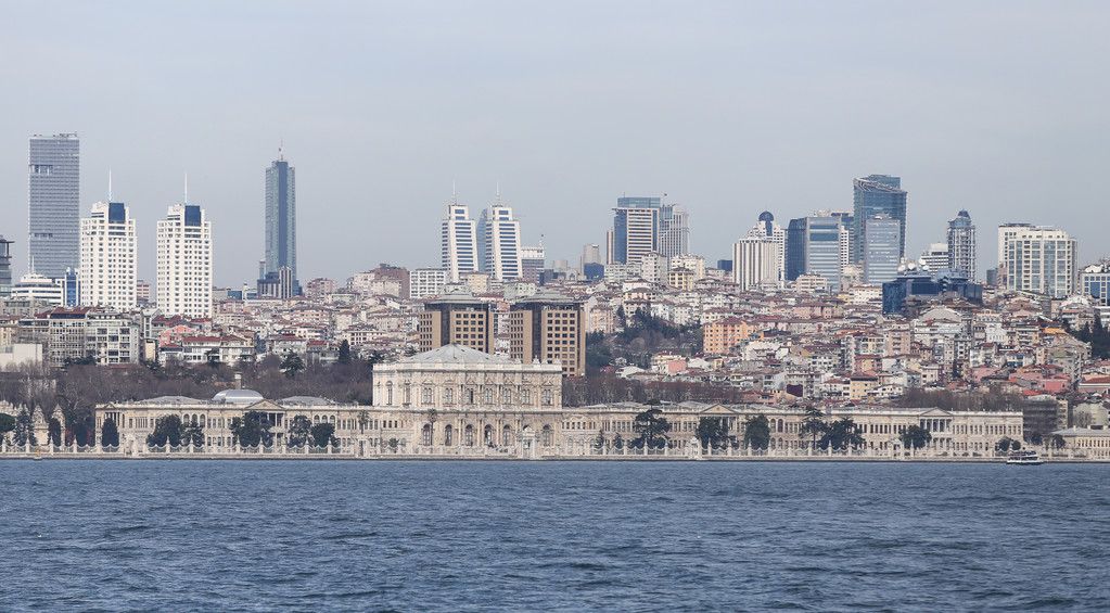 blivale_image_dolmabahce_palace_and_besiktas_in Explore enchanting Turkey: from the historical wonders of Istanbul to the pristine beaches of the Mediterranean coast